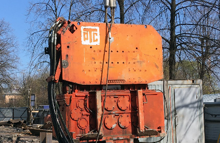 30HF